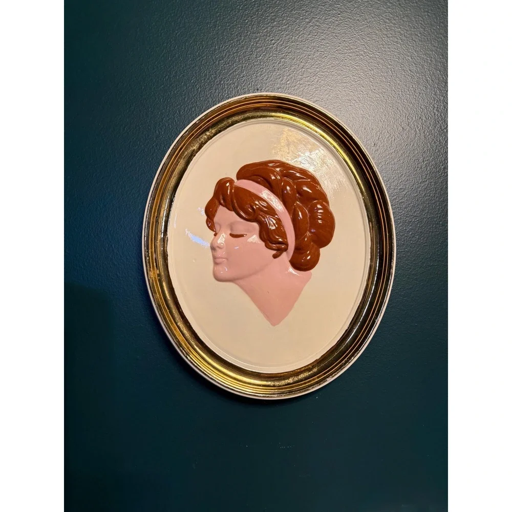 Vintage Duncan‎ Ceramic Lady Wall Plaque 1975